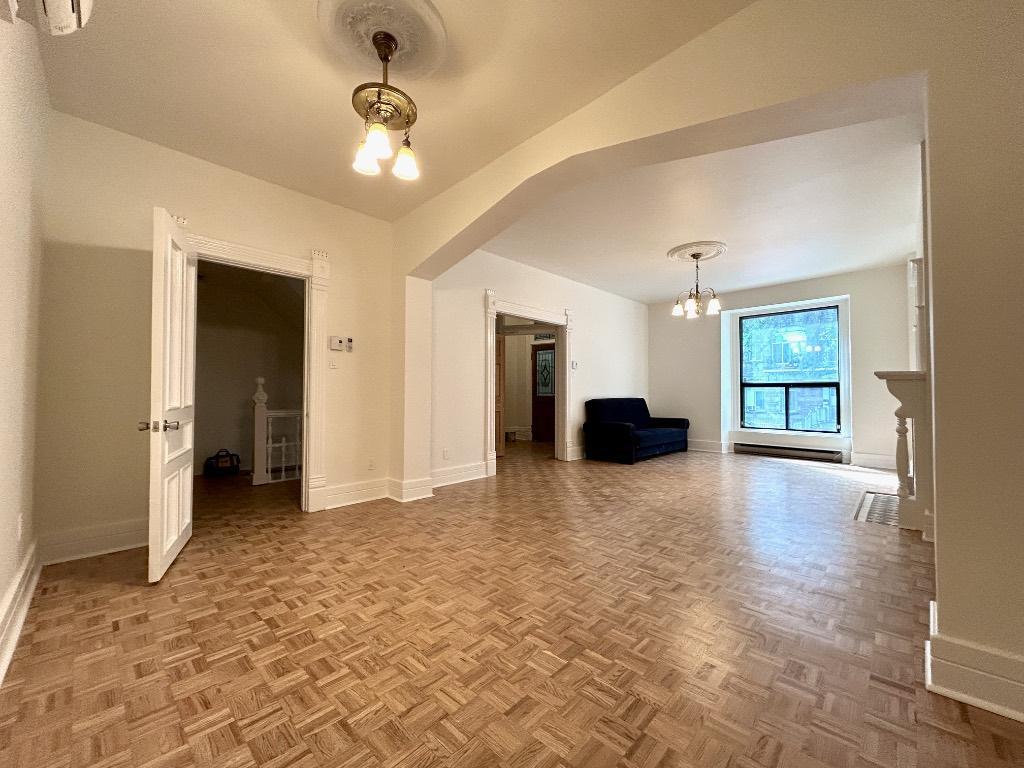 4 Bedroom downtown Montreal - Tupper street | 3097940