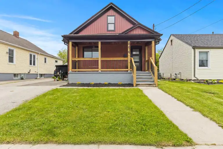 4419 Fifth Avenue | 4419 Fifth Avenue, Niagara Falls | 3124229