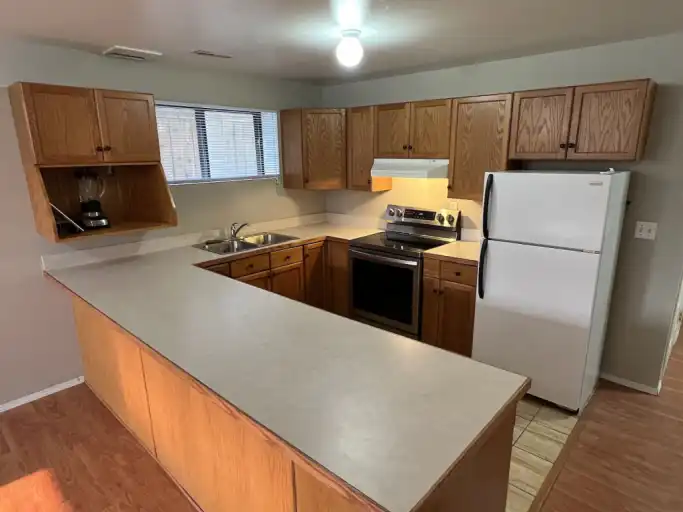 Big Bright 1 Bed, 1 Bath Basement suite in Beddington | 1431 Berkley Drive Northwest, Calgary | 3100355