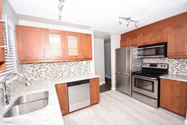 13328 114 Street Northwest, Edmonton, Alberta, Canada, T5E 5E4- Main Floor | 13328 114 Street Northwest, Edmonton | 3098167