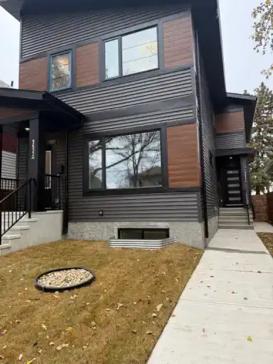 Come check out this 2 Bedroom Basement suite | 9632 110 Avenue Northwest, Edmonton | 3098169