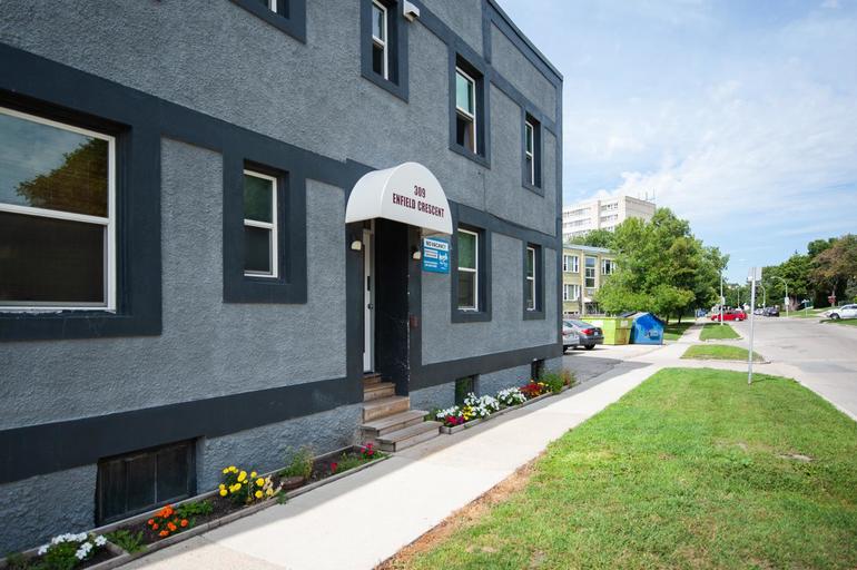 309 Enfield Crescent | 309 Enfield Cresecent, Winnipeg | 3100004