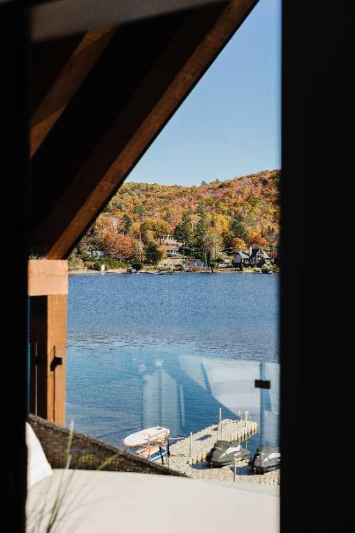 TERRAIN À VENDRE - BORD DE L'EAU - SAINTE-ANNE-DES-LACS | 3098230