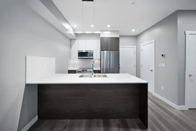 West Garneau | 11041 86 Ave, Edmonton | 3098372
