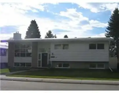 6 Bedroom house available in University Heights!!! | 3319 Underhill Drive Northwest, Calgary | 3098447