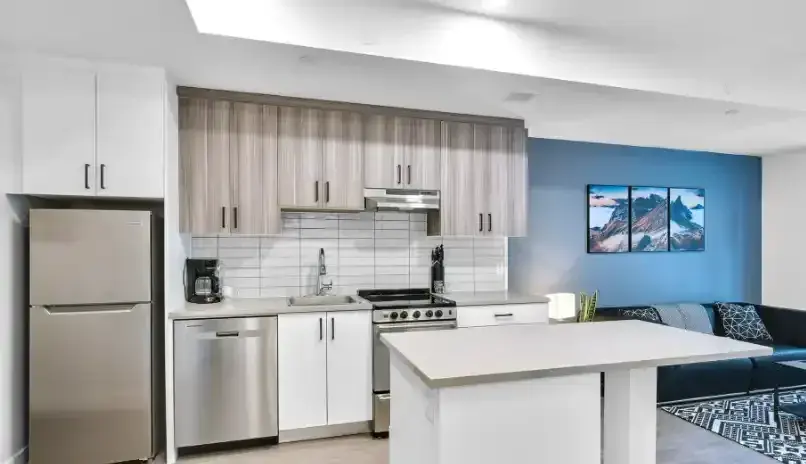 Lennox | 90 Champagne Avenue South, Ottawa | 3098749