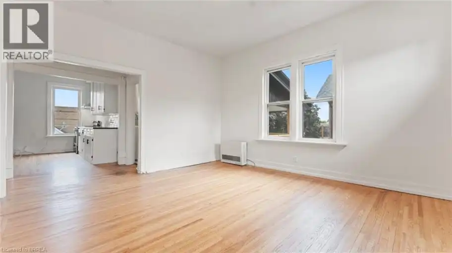 4 ST GEORGE Street Unit# 2 | 4 ST GEORGE Street Unit# 2, Brantford | 3098773