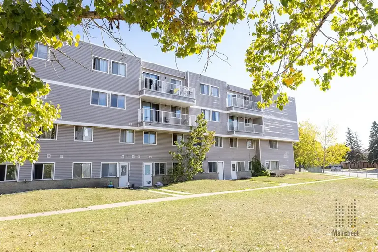 Bannerman Apartments | 2606 139 Avenue NW, Edmonton | 3098845