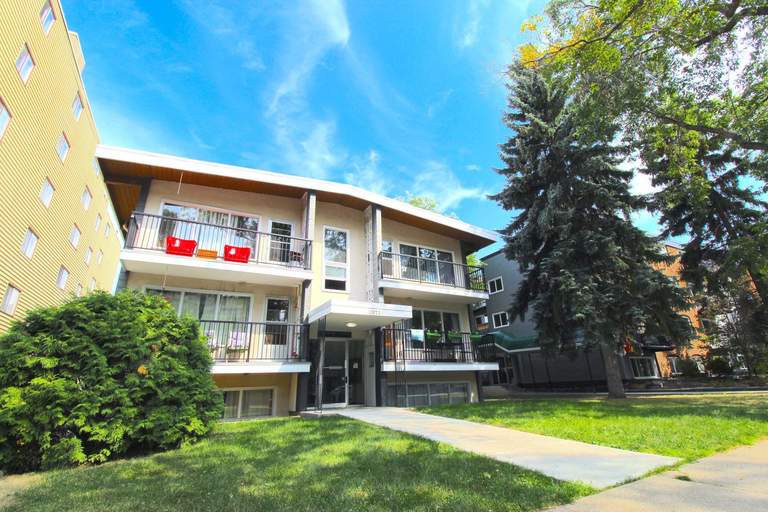 Oliver Place 2 | 10175 113 Street NW, Edmonton | 3098856