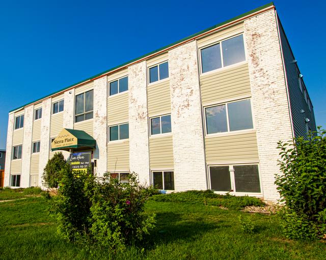 Sierra Place | 13025 69 Street, Edmonton | 3098862