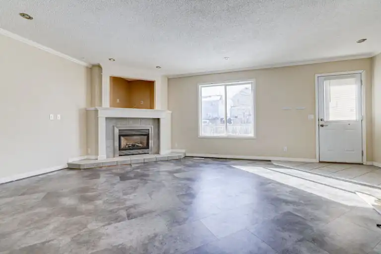 UTILITIES INCLUDED BRIGHT SPACIOUS AND PRIVATE | Calgary | 3098863
