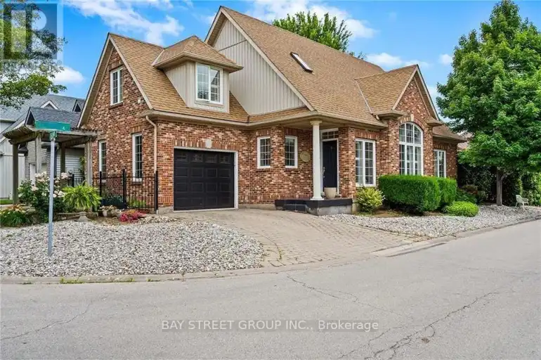 2 CHARDONNAY PLACE | 2 CHARDONNAY PLACE, Niagara-on-the-Lake | 3099141