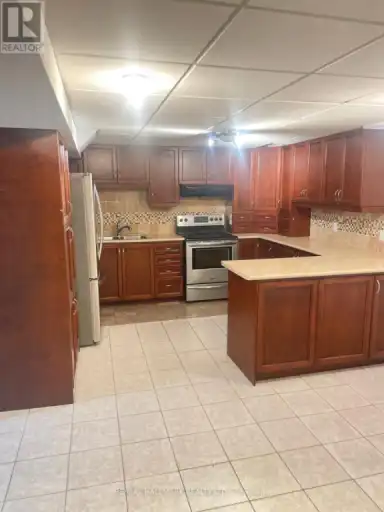 BSMT - 31 BELLONA STREET | BSMT - 31 BELLONA STREET, Vaughan | 3099525