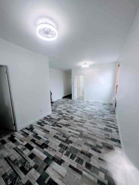 3 1/2 disponible maintenant | 3099582