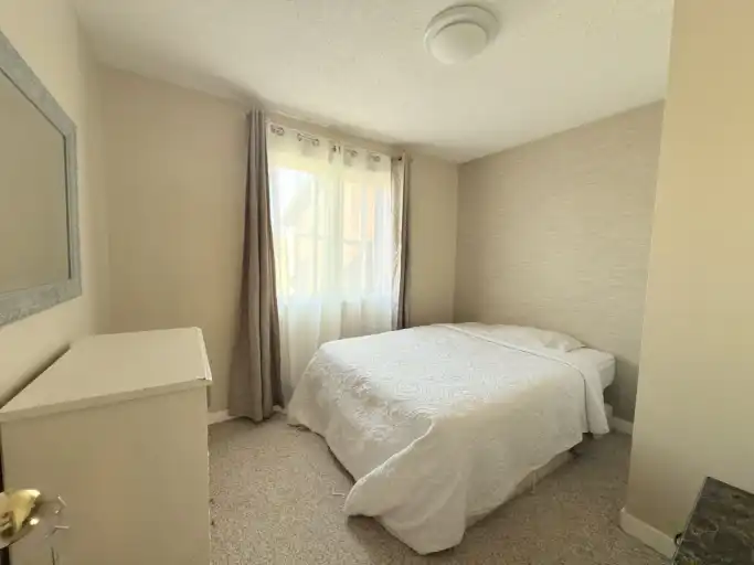 A beautiful, Cozy 3.5 bedrooms townhouse in a quiet residence close to LRT | Edmonton | 3099968
