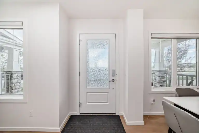 Beautiful 3 Bedroom 3.5 Bathroom Townhouse for Rent | Calgary | 3162598