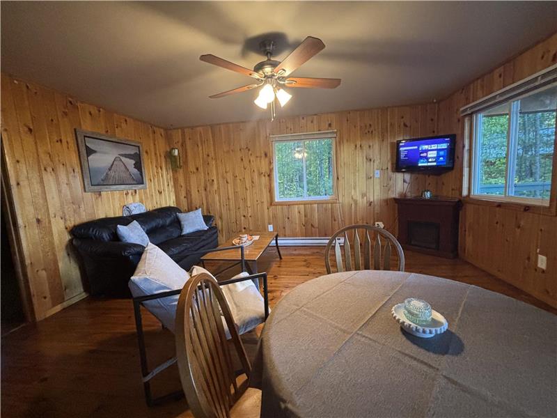 CEDAR COTTAGE - RIVER ROAD | 3100018