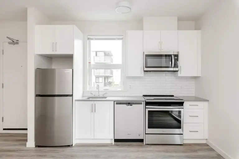 Trio at Quadra Village | 2780 Fifth Street, Victoria | 3100295