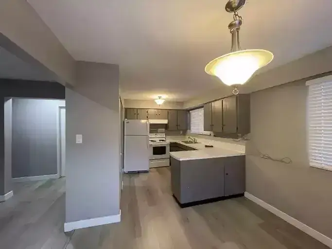 A spacious duplex in New Westminister | 112 Debeck Street, New Westminster | 3128943