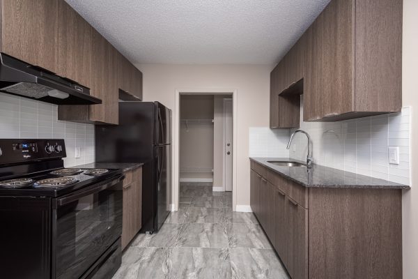 West Villa | 10885 146 Street NW, Edmonton | 3100372