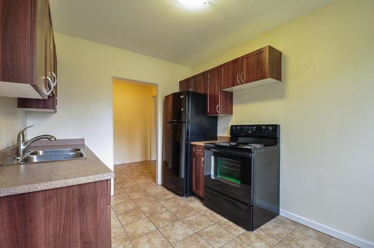 Twinpine | 14504 108 Ave NW, Edmonton | 3100390