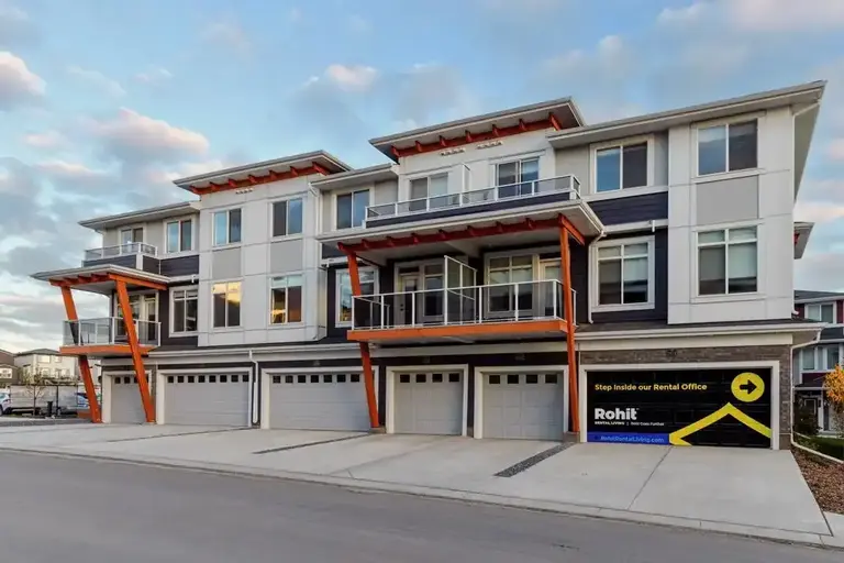 Sage Pointe Townhomes -Check Our Exclusive Offers! | 20 Sage Meadows Landing, Calgary | 3166478