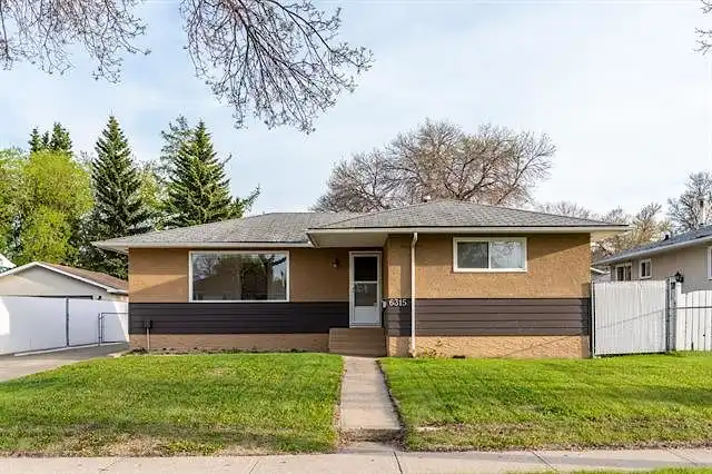 RENOVATED BASEMENT SUITE (2bed+den/1bath) 900 sqft | 6315 152 Ave NW, Edmonton | 3100611
