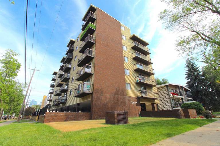 Oliver Place 1 | 10187 113 Street NW, Edmonton | 3100653