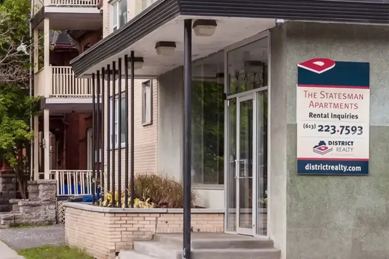 145 Stewart St. | 145 Stewart Street, Ottawa | 3100748