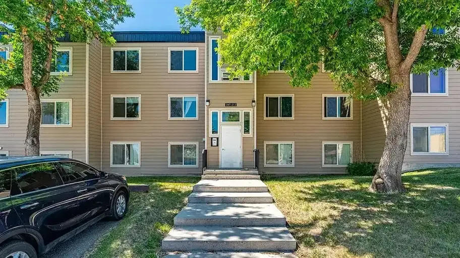 2 Bedrooms, 2 Bathrooms Condo Unit | 315 Heritage Drive Southeast, Calgary | 3156579