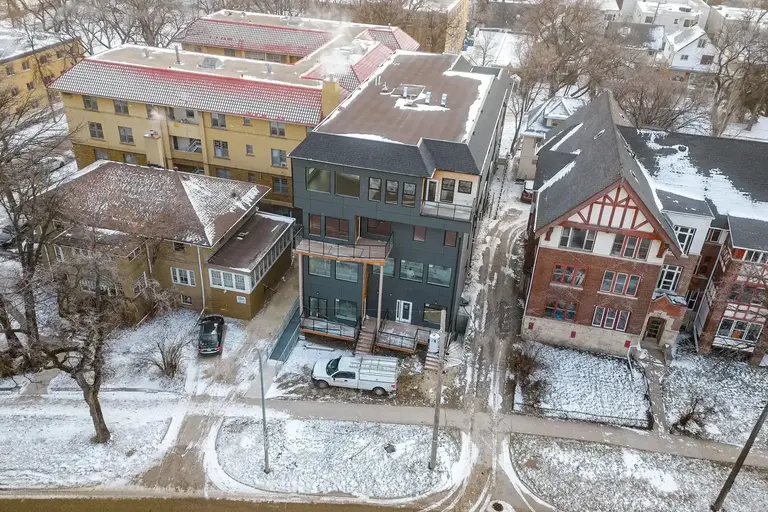 260 Wellington Crescent | 260 Wellington Crescent, Winnipeg | 3100927