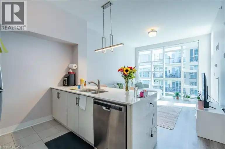 10 CONCORD PLACE Place Unit# 512 | 10 CONCORD PLACE Place Unit# 512, Grimsby | 3112949