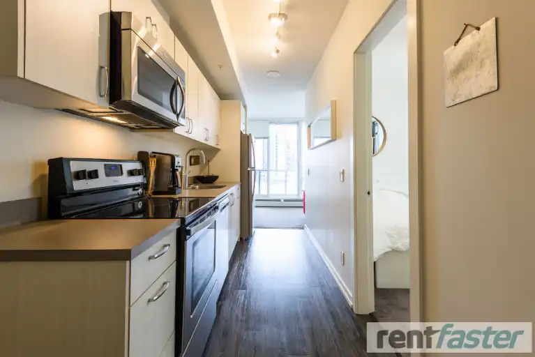 East Village One Bedroom- new Reno’s September 1 | 512 - 450 8 Ave SE, Calgary | 3101113