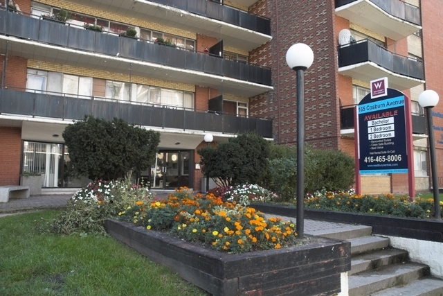 165 Cosburn Avenue, Toronto | 165 Cosburn Avenue, Toronto | 3101223
