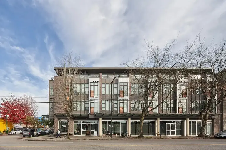 Fixture | 708 East 26th Ave, Vancouver | 3153037