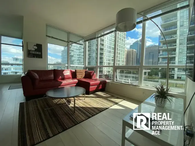 808 - 128 2 Street SW | 128 2 Street SW, Calgary | 3158440