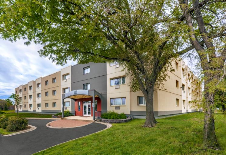 Ridgeview Gardens | 500 Partridge Ave., Winnipeg | 3102628