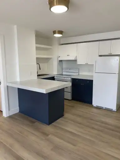 Beautiful 1 Bedroom Condo Close to the U of A, Legislature, Grant Mac & Down Tow | 610 - 9730 106 St NW, Edmonton | 3158885
