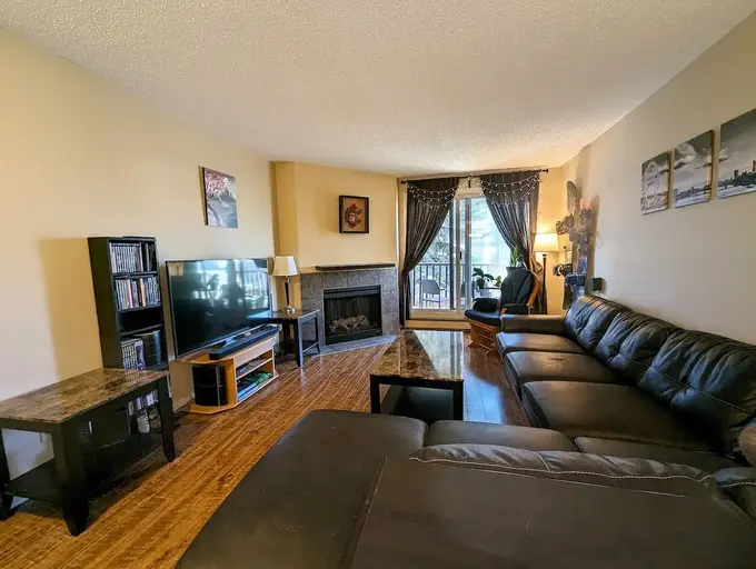2 Bedroom Coach Hill Condo | 6400 Coach Hill Road SW, Calgary | 3158700