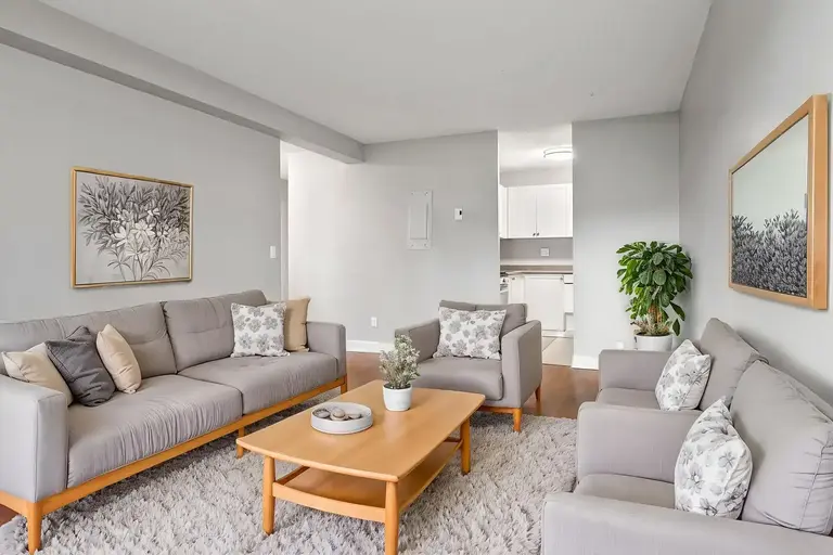 Carlton | 130 The Parkway, Kingston | 3106240