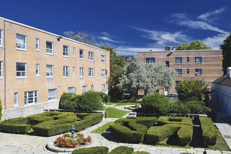 Mimico Estates | 2527 Lake Shore Blvd West, Etobicoke | 3106303
