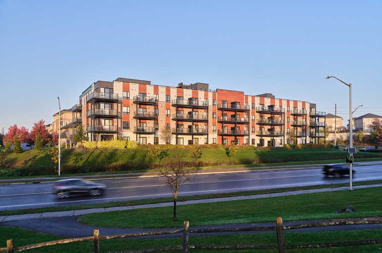 Kanata Lakes by Brigil | 40 Kirkland Private, Kanata | 3106318
