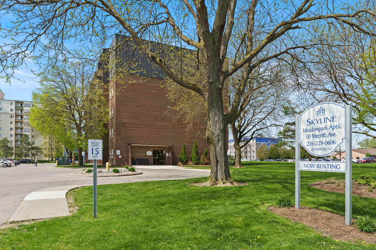 Meadowpark Apartments | 50 Merritt Ave., Chatham | 3106357