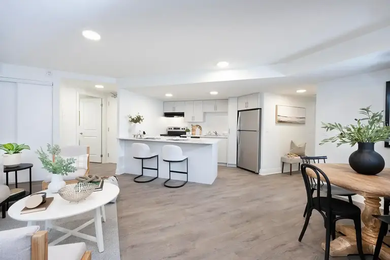 Ventura Towers | 181 John Street North, Hamilton | 3106373
