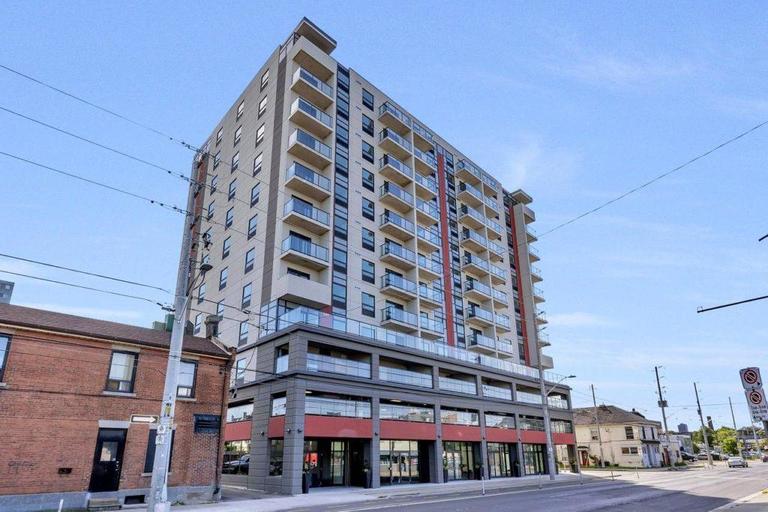 The Cannon Suites | 220 Cannon Street East, Hamilton | 3106384