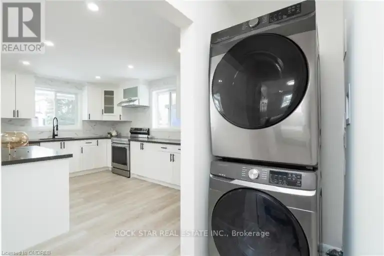 MAIN FL - 136 GRAND STREET | MAIN FL - 136 GRAND STREET, Brantford | 3106612