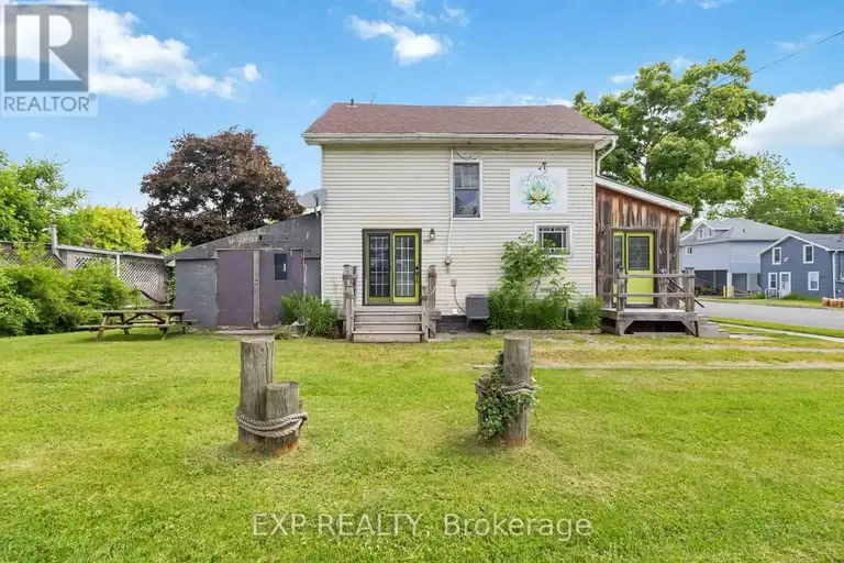 105 MARKET STREET E | 105 MARKET STREET E, Norfolk | 3106890