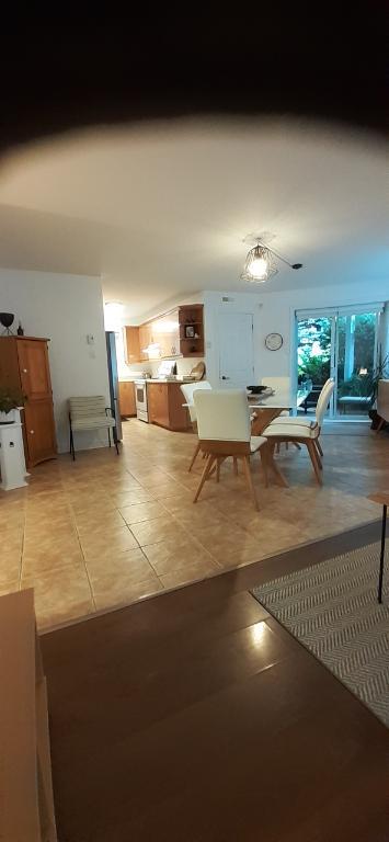 Condo 4 1/2 spacieux à louer à Prévost | 3133853
