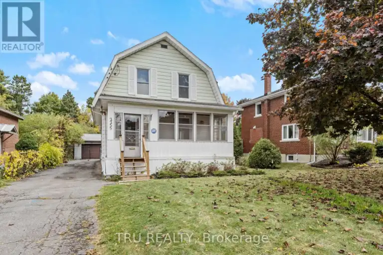 1 - 2235 WEBSTER AVENUE | 1 - 2235 WEBSTER AVENUE, Ottawa | 3107164