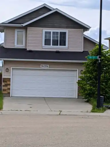 Main Floor Suite (Unfurnished) - 3 Bed, 2.5 Bath (North Side) | 14004 38 Street Northwest, Edmonton | 3107208